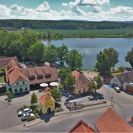 šindlovská Krčma Pensión 3*